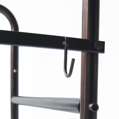 460mm عمق 600mm عرض سيارة الإطارات تخزين الرف لمحل إصلاح المركبات