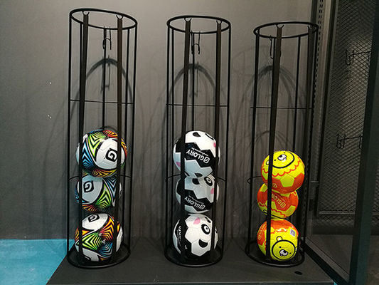 حامل الأرضية H1020mm W270mm Garage Sports Ball Storage ، رف تخزين كرة السلة العمودي